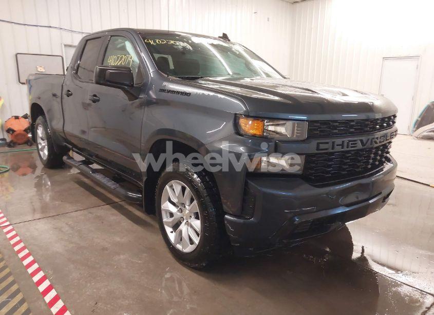 2020 Chevrolet Silverado 1500 4WD STANDARD BED CUSTOM (VIN 1GCRYBEH8LZ219377) main photo