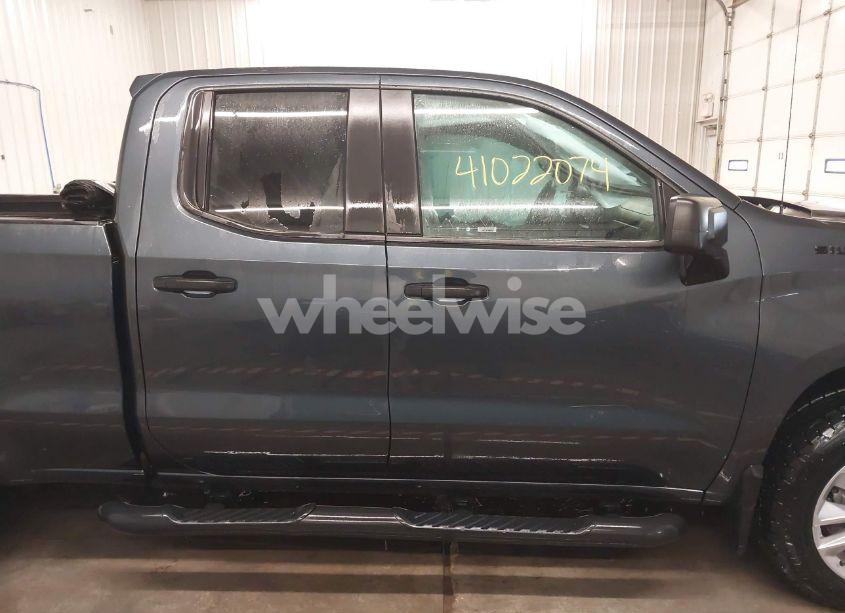 Photo 13 of 2020 Chevrolet Silverado 1500 4WD STANDARD BED CUSTOM (VIN 1GCRYBEH8LZ219377)