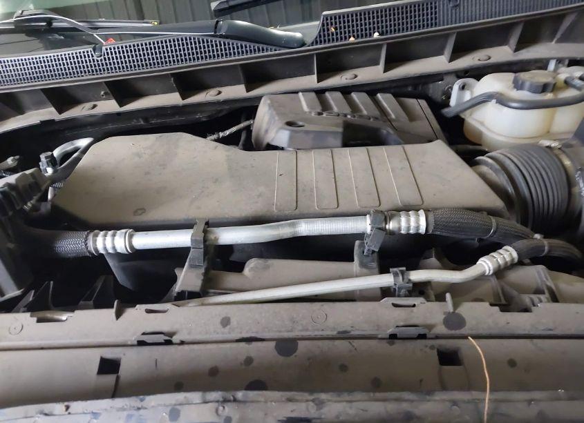 Photo 10 of 2020 Chevrolet Silverado 1500 4WD STANDARD BED CUSTOM (VIN 1GCRYBEK0LZ264390)