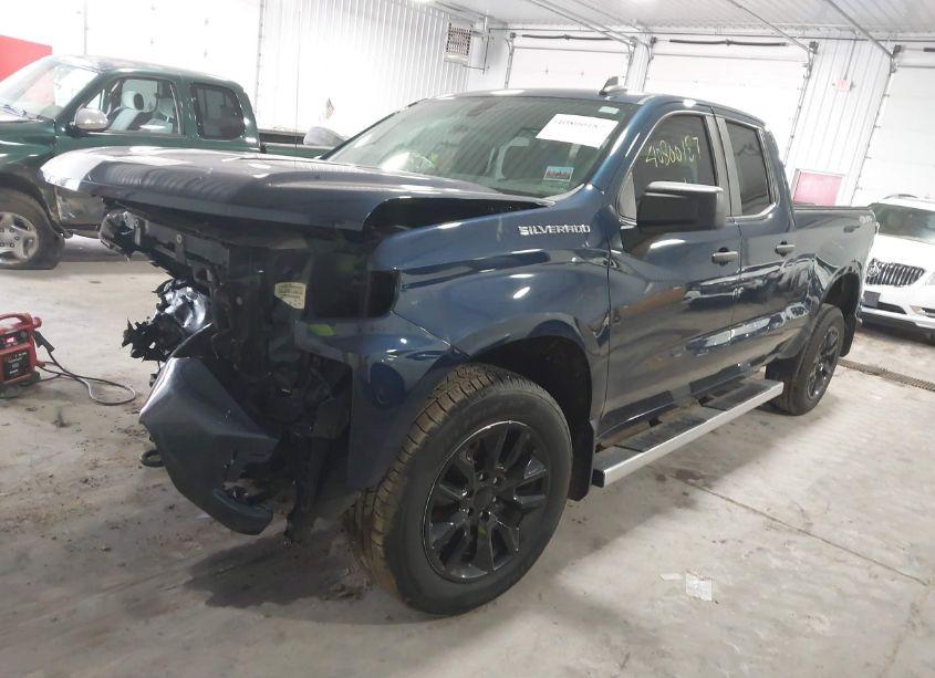 Photo 2 of 2020 Chevrolet Silverado 1500 4WD STANDARD BED CUSTOM (VIN 1GCRYBEK0LZ264390)