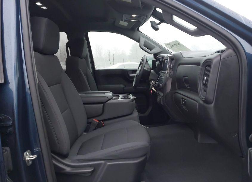 Photo 5 of 2021 Chevrolet Silverado 1500 4WD STANDARD BED CUSTOM (VIN 1GCRYBEK1MZ219492)