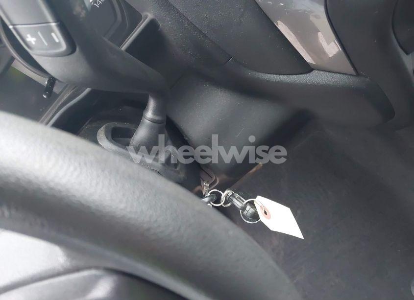 Photo 11 of 2021 Chevrolet Silverado 1500 4WD DOUBLE CAB STANDARD BED CUSTOM (VIN 1GCRYBEK2MZ156547)