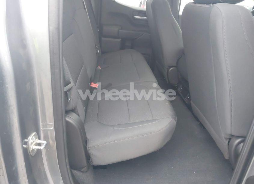 Photo 8 of 2021 Chevrolet Silverado 1500 4WD DOUBLE CAB STANDARD BED CUSTOM (VIN 1GCRYBEK2MZ156547)