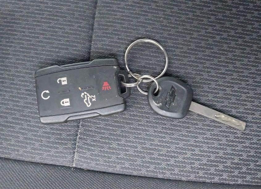 Photo 11 of 2021 Chevrolet Silverado 1500 4WD STANDARD BED CUSTOM (VIN 1GCRYBEK2MZ373502)