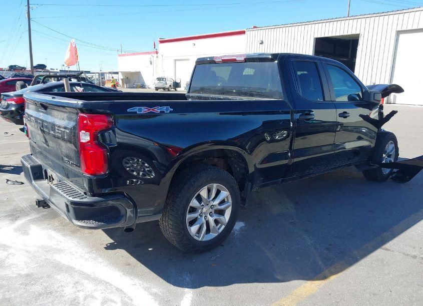 Photo 4 of 2020 Chevrolet Silverado 1500 4WD DOUBLE CAB STANDARD BED CUSTOM (VIN 1GCRYBEK3LZ278669)
