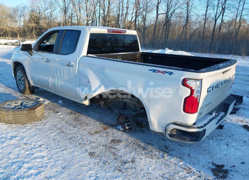 Photo 3 of 2020 Chevrolet Silverado 1500 4WD DOUBLE CAB STANDARD BED CUSTOM (VIN 1GCRYBEK7LZ289836)