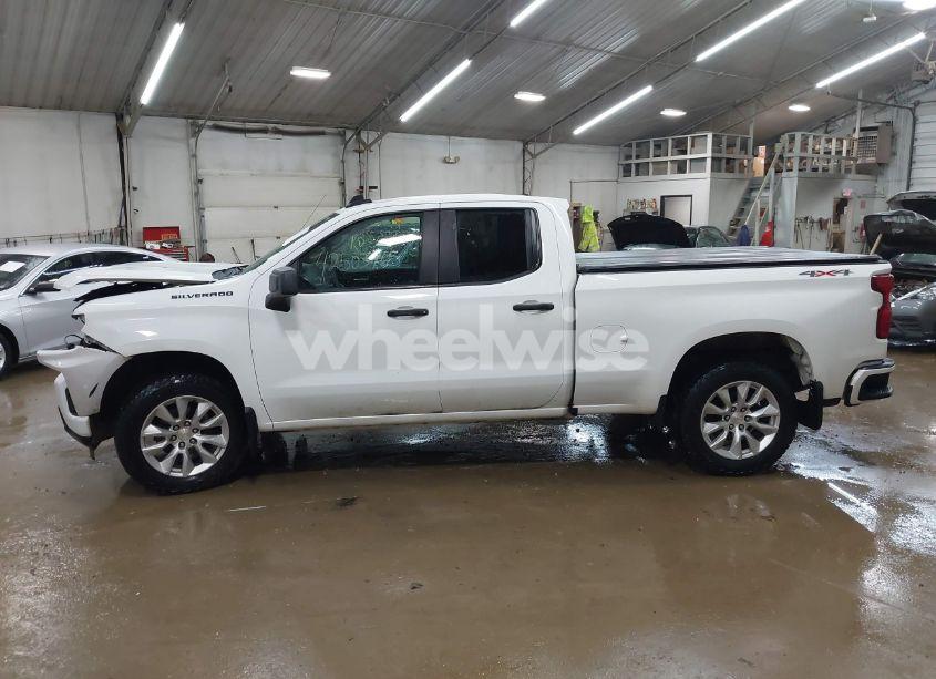 Photo 14 of 2021 Chevrolet Silverado 1500 4WD DOUBLE CAB STANDARD BED CUSTOM (VIN 1GCRYBEK7MZ361426)