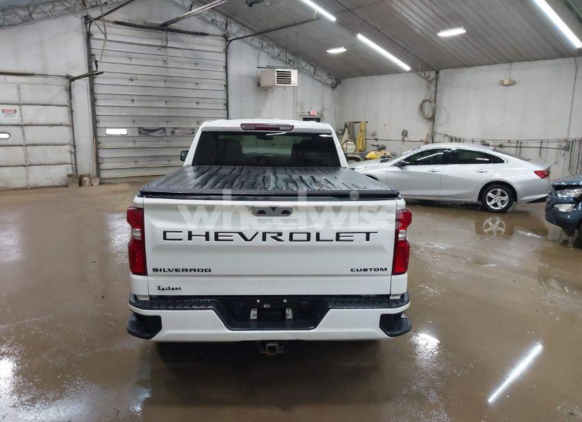 Photo 16 of 2021 Chevrolet Silverado 1500 4WD DOUBLE CAB STANDARD BED CUSTOM (VIN 1GCRYBEK7MZ361426)