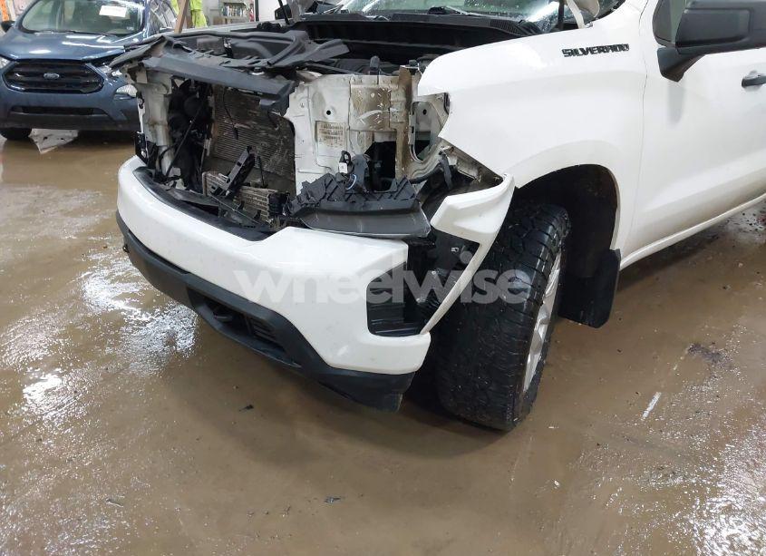 Photo 17 of 2021 Chevrolet Silverado 1500 4WD DOUBLE CAB STANDARD BED CUSTOM (VIN 1GCRYBEK7MZ361426)