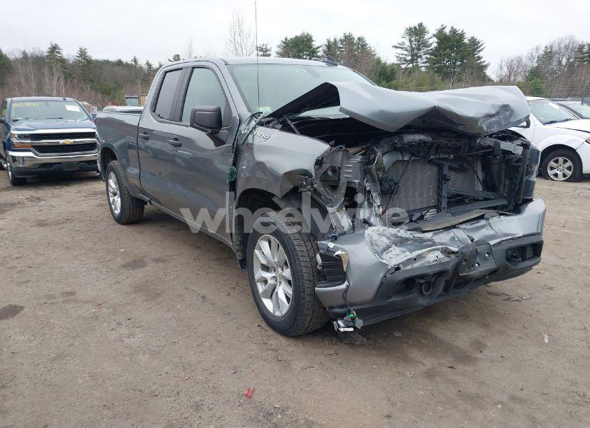 2022 Chevrolet Silverado 1500 LTD 4WD DOUBLE CAB STANDARD BED CUSTOM (VIN 1GCRYBEKXNZ184386) main photo