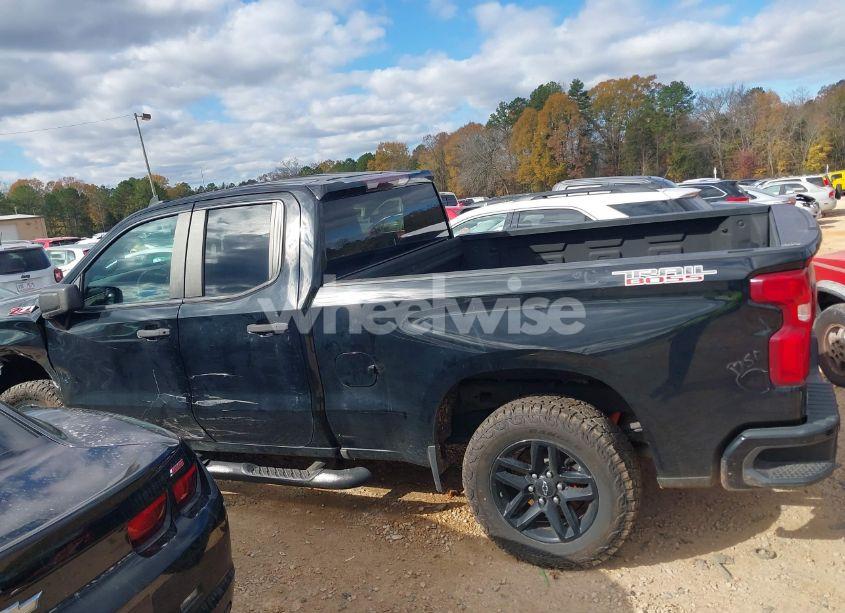 Photo 14 of 2019 Chevrolet Silverado 1500 CUSTOM TRAIL BOSS (VIN 1GCRYCEF0KZ285795)