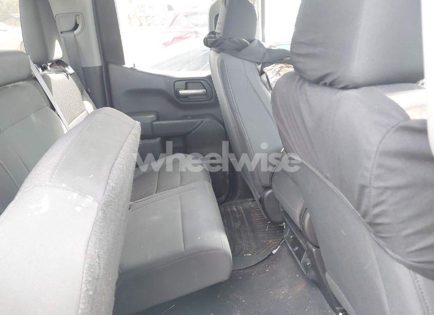 Photo 8 of 2019 Chevrolet Silverado 1500 CUSTOM TRAIL BOSS (VIN 1GCRYCEF0KZ285795)