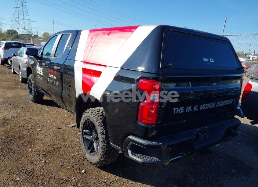 Photo 3 of 2019 Chevrolet Silverado 1500 CUSTOM TRAIL BOSS (VIN 1GCRYCEF0KZ335580)