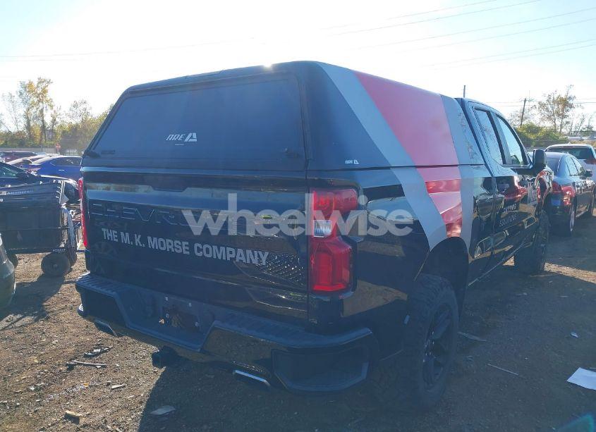 Photo 4 of 2019 Chevrolet Silverado 1500 CUSTOM TRAIL BOSS (VIN 1GCRYCEF0KZ335580)