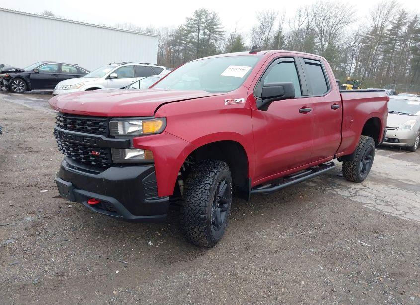 Photo 2 of 2019 Chevrolet Silverado 1500 CUSTOM TRAIL BOSS (VIN 1GCRYCEF1KZ338732)