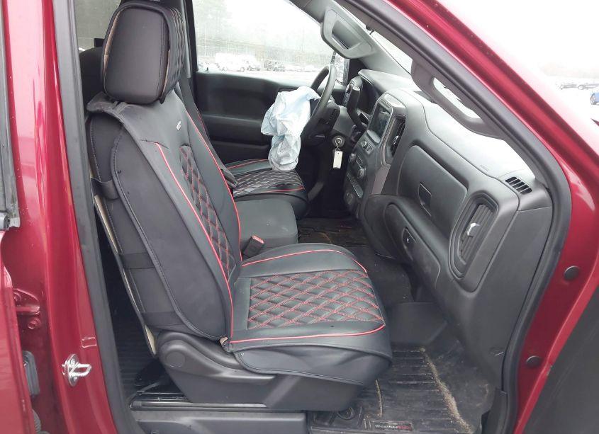 Photo 5 of 2019 Chevrolet Silverado 1500 CUSTOM TRAIL BOSS (VIN 1GCRYCEF1KZ338732)