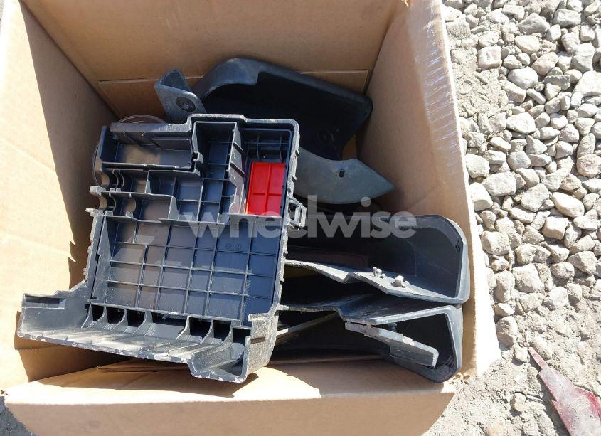 Photo 12 of 2020 Chevrolet Silverado 1500 4WD DOUBLE CAB STANDARD BED CUSTOM TRAIL BOSS (VIN 1GCRYCEF2LZ237152)