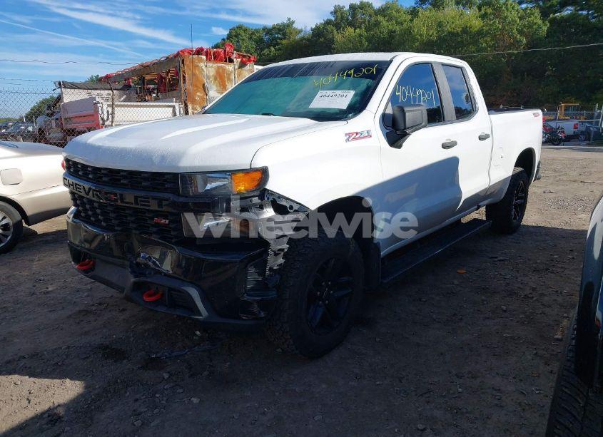 Photo 2 of 2020 Chevrolet Silverado 1500 4WD DOUBLE CAB STANDARD BED CUSTOM TRAIL BOSS (VIN 1GCRYCEF2LZ237152)