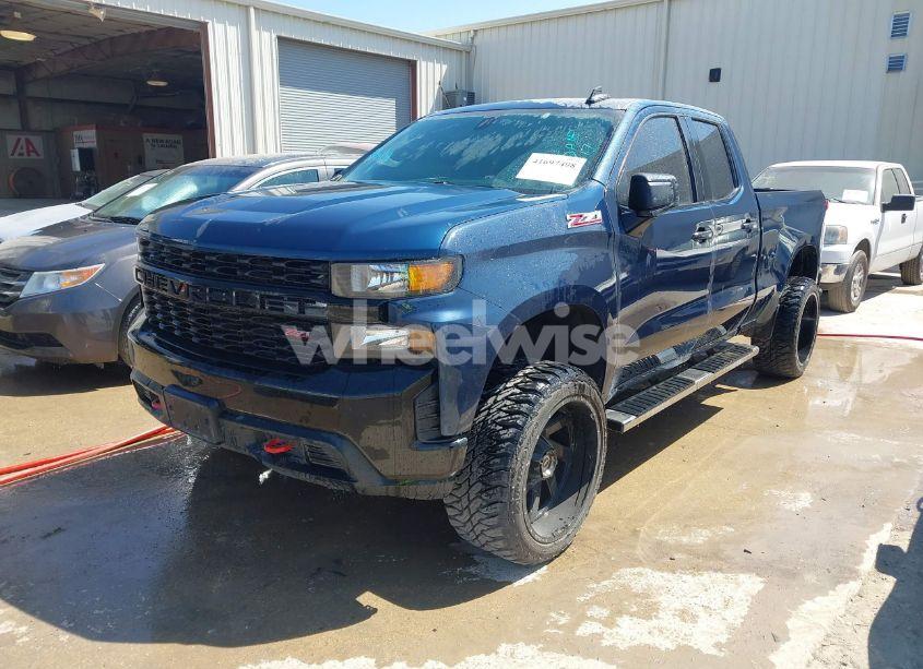 Photo 2 of 2019 Chevrolet Silverado 1500 CUSTOM TRAIL BOSS (VIN 1GCRYCEF5KZ339866)