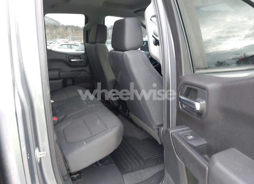 Photo 8 of 2019 Chevrolet Silverado 1500 CUSTOM TRAIL BOSS (VIN 1GCRYCEF9KZ221254)