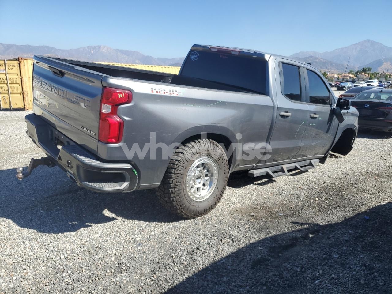 Photo 3 of 2019 CHEVROLET SILVERADO K1500 TRAIL BOSS CUSTOM (VIN 1GCRYCEFXKZ355285)