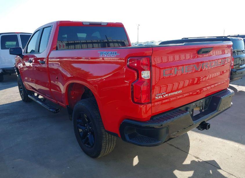 Photo 3 of 2020 Chevrolet Silverado 1500 4WD STANDARD BED CUSTOM TRAIL BOSS (VIN 1GCRYCEH3LZ291576)