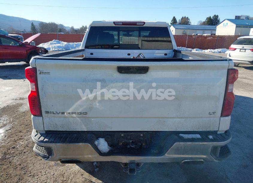 Photo 16 of 2019 Chevrolet Silverado 1500 LT (VIN 1GCRYDED0KZ318072)