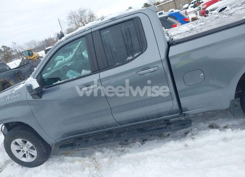 Photo 14 of 2019 Chevrolet Silverado 1500 LT (VIN 1GCRYDED2KZ308384)