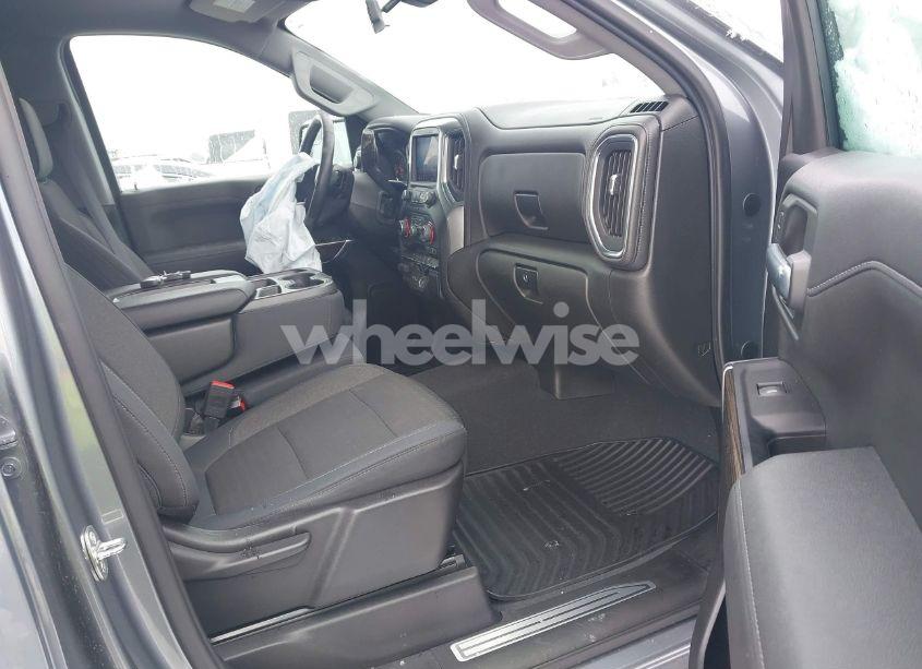 Photo 5 of 2019 Chevrolet Silverado 1500 LT (VIN 1GCRYDED2KZ308384)