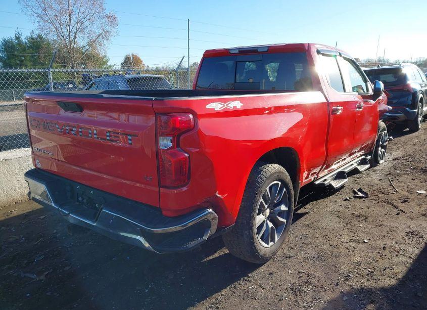 Photo 4 of 2021 Chevrolet Silverado 1500 4WD STANDARD BED LT (VIN 1GCRYDED2MZ125957)