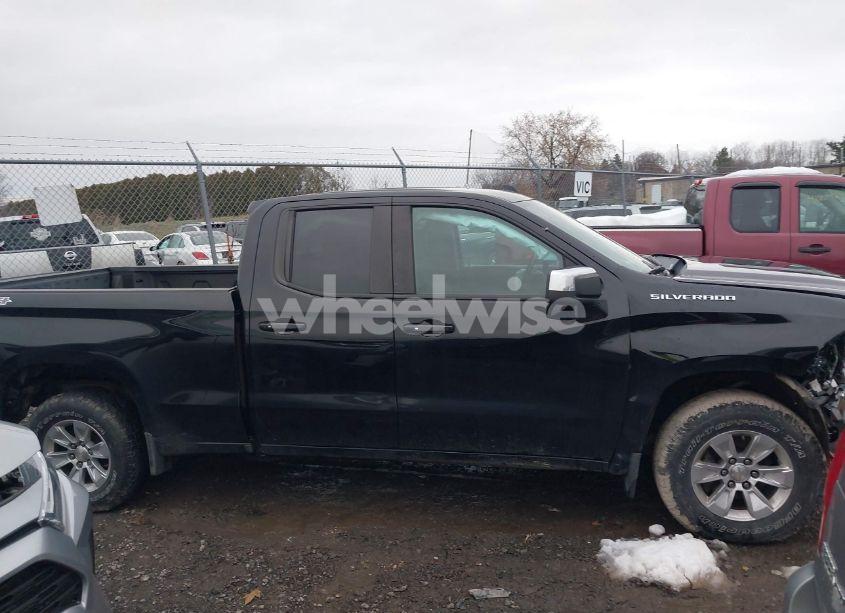 Photo 14 of 2019 Chevrolet Silverado 1500 LT (VIN 1GCRYDED3KZ349851)