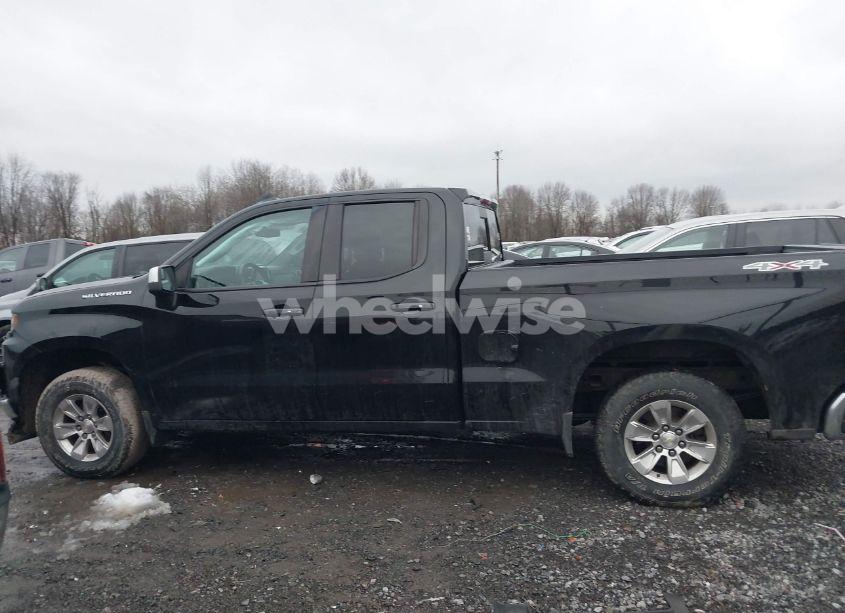 Photo 15 of 2019 Chevrolet Silverado 1500 LT (VIN 1GCRYDED3KZ349851)