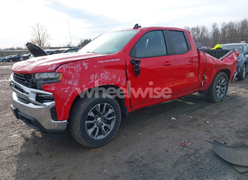 Photo 2 of 2021 Chevrolet Silverado 1500 4WD DOUBLE CAB STANDARD BED LT (VIN 1GCRYDED3MZ100209)