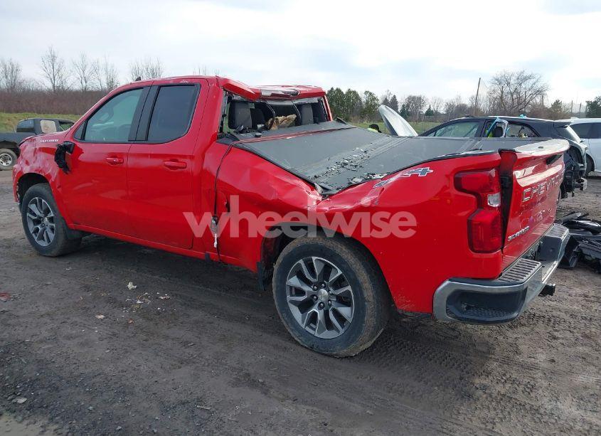 Photo 3 of 2021 Chevrolet Silverado 1500 4WD DOUBLE CAB STANDARD BED LT (VIN 1GCRYDED3MZ100209)