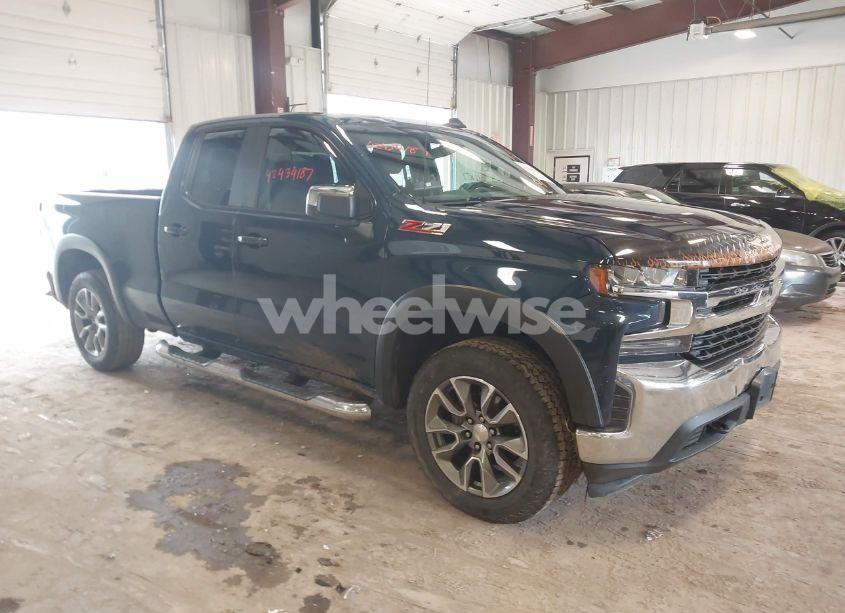 2021 Chevrolet Silverado 1500 4WD DOUBLE CAB STANDARD BED LT (VIN 1GCRYDED3MZ138684) main photo