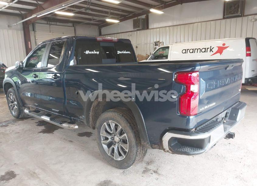 Photo 3 of 2021 Chevrolet Silverado 1500 4WD DOUBLE CAB STANDARD BED LT (VIN 1GCRYDED3MZ138684)