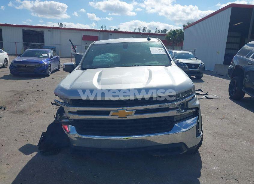 Photo 11 of 2020 Chevrolet Silverado 1500 (VIN 1GCRYDED5LZ240714)
