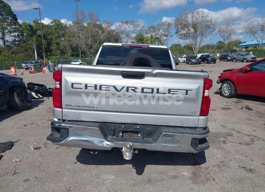 Photo 15 of 2020 Chevrolet Silverado 1500 (VIN 1GCRYDED5LZ240714)