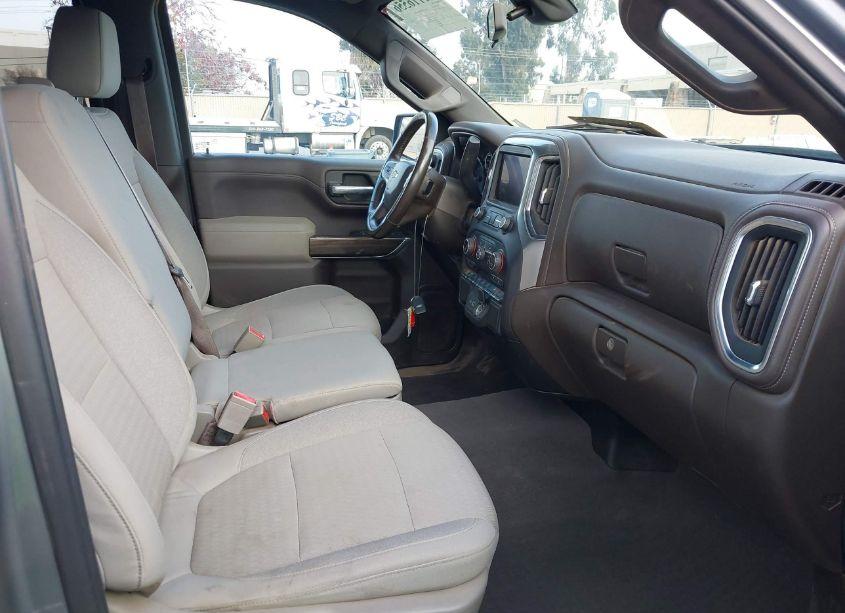 Photo 5 of 2019 Chevrolet Silverado 1500 LT (VIN 1GCRYDED6KZ179436)