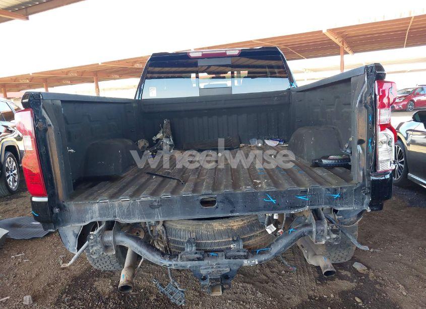 Photo 6 of 2019 Chevrolet Silverado 1500 LT (VIN 1GCRYDED6KZ235973)