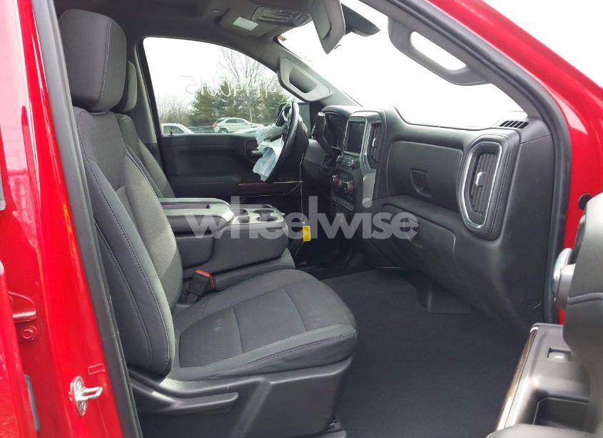 Photo 5 of 2019 Chevrolet Silverado 1500 LT (VIN 1GCRYDED6KZ269394)