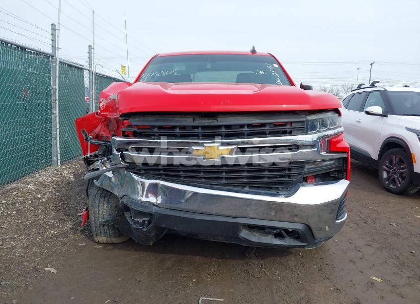 Photo 6 of 2019 Chevrolet Silverado 1500 LT (VIN 1GCRYDED6KZ269394)