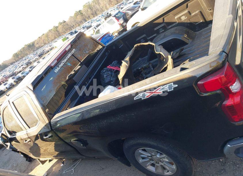 Photo 14 of 2019 Chevrolet Silverado 1500 LT (VIN 1GCRYDED6KZ389583)