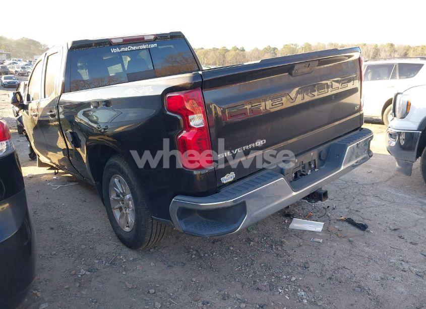 Photo 3 of 2019 Chevrolet Silverado 1500 LT (VIN 1GCRYDED6KZ389583)