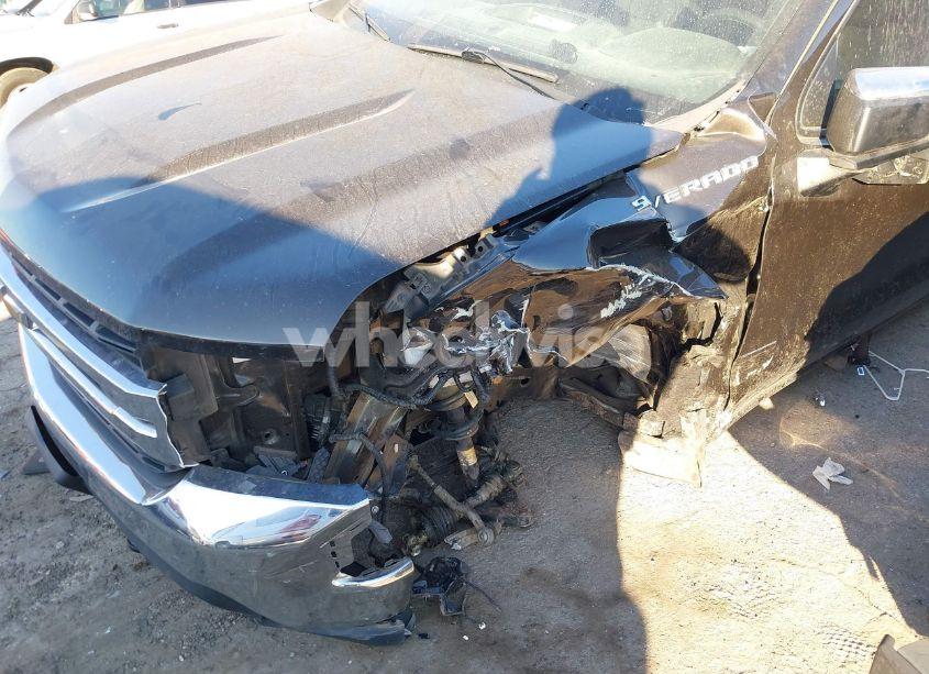 Photo 6 of 2019 Chevrolet Silverado 1500 LT (VIN 1GCRYDED6KZ389583)