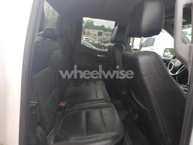 Photo 3 of 2020 CHEVROLET SILVERADO K1500 LT N/A (VIN 1GCRYDED6LZ150942)