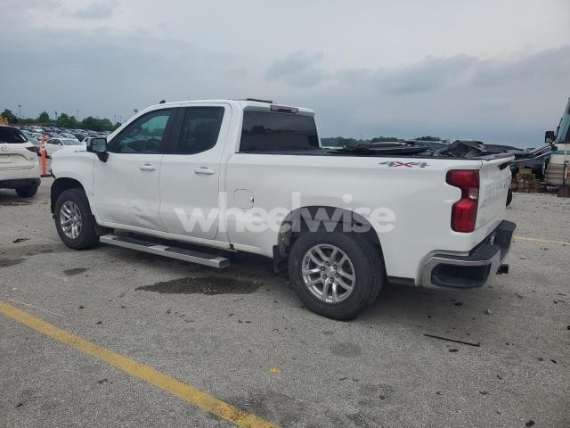 Photo 4 of 2020 CHEVROLET SILVERADO K1500 LT N/A (VIN 1GCRYDED6LZ150942)