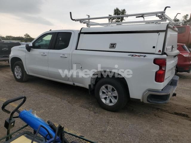 Photo 3 of 2021 CHEVROLET SILVERADO K1500 LT N/A (VIN 1GCRYDED6MZ135942)