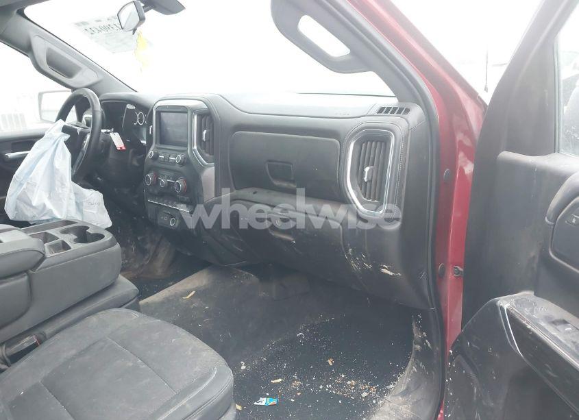 Photo 5 of 2019 Chevrolet Silverado 1500 LT (VIN 1GCRYDED7KZ224349)