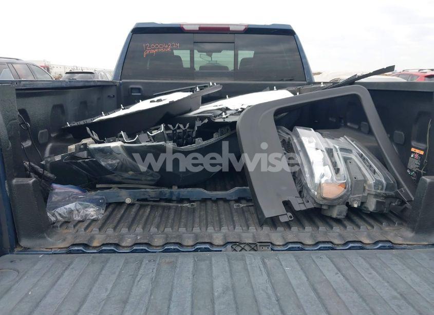 Photo 12 of 2019 Chevrolet Silverado 1500 LT (VIN 1GCRYDED7KZ246898)